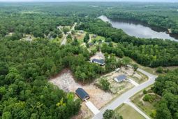 1139 Peach Orchard Rd photo 4