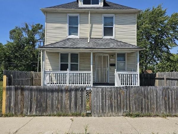 7733 E Forest Avenue, Detroit, MI 48214