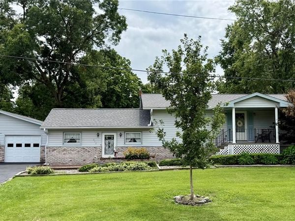 212 W 3rd Street, New London, MO 63459