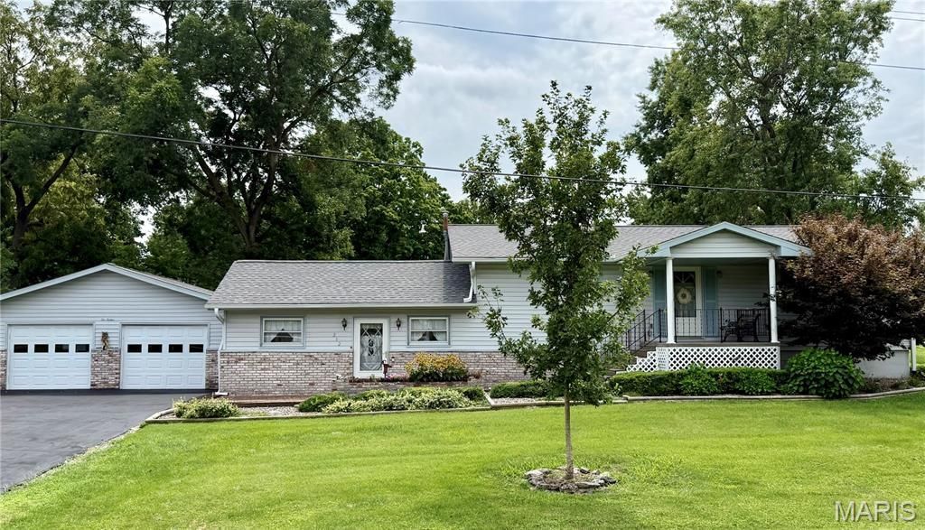 212 W 3rd Street, New London, MO 63459 Main Photo
