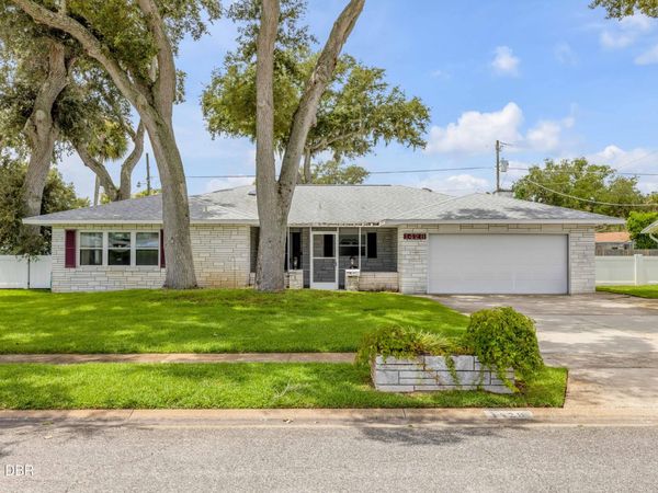 1428 Mardrake Road, Daytona Beach, FL 32114