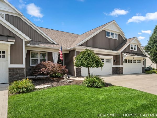 6173 Harmon Green Avenue SW, Unit 19, Grandville, MI 49418