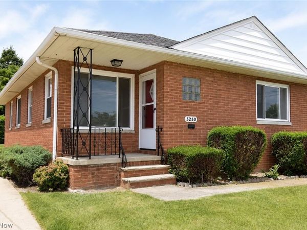 5250 E 135th Street , Garfield Heights, OH 44125