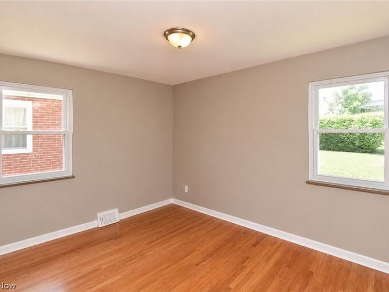 5250 E 135th Street , Garfield Heights, OH 44125 Photo 12