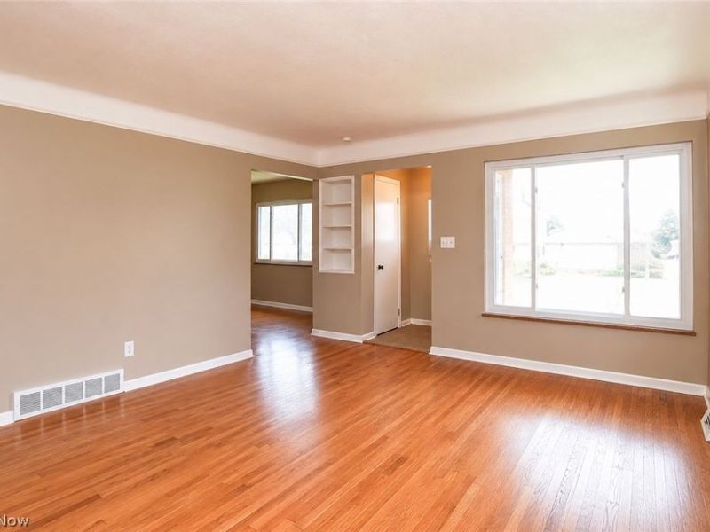 5250 E 135th Street , Garfield Heights, OH 44125 Photo 9