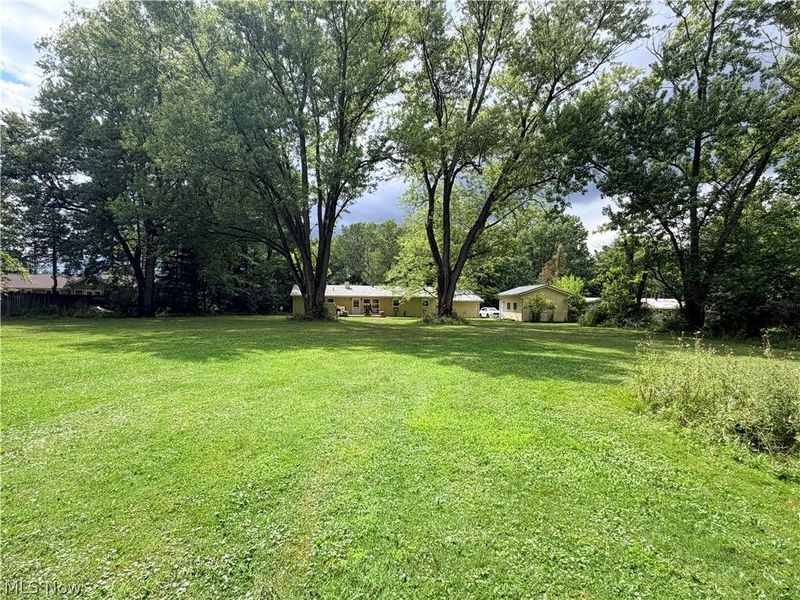 11941 Hawthorne Drive , Northfield, OH 44067 Photo 2