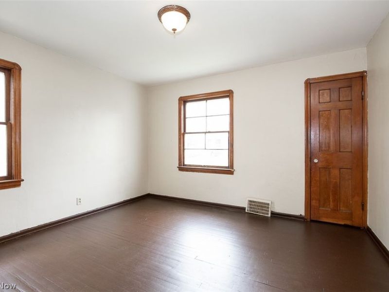 11509 Tonsing Drive , Garfield Heights, OH 44125 Photo 12