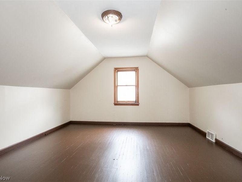 11509 Tonsing Drive , Garfield Heights, OH 44125 Photo 14