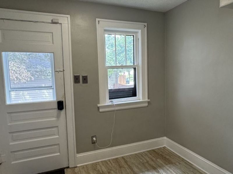 515 N Firestone Boulevard, Akron, OH 44301 Photo 12
