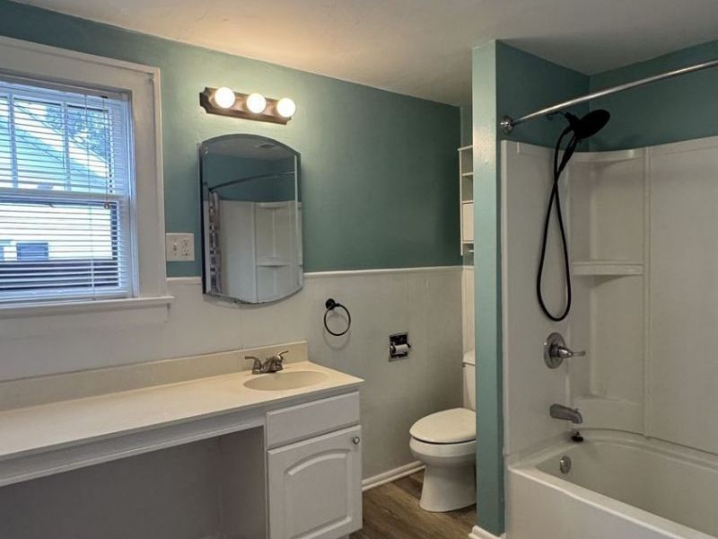 515 N Firestone Boulevard, Akron, OH 44301 Photo 23