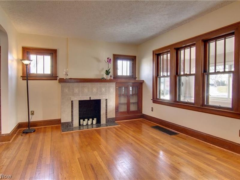 515 N Firestone Boulevard, Akron, OH 44301 Photo 4