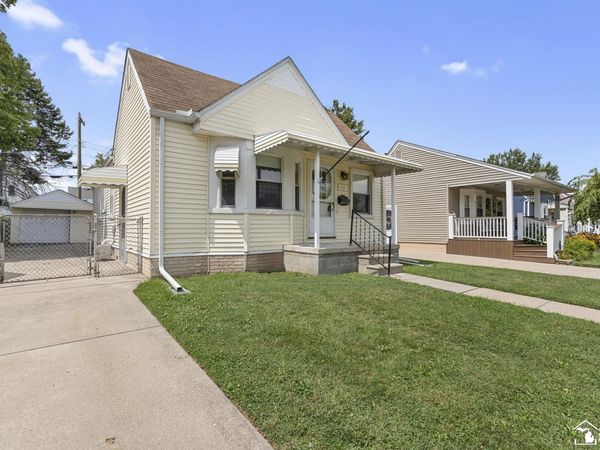 2128 Electric Street, Wyandotte, MI 48192