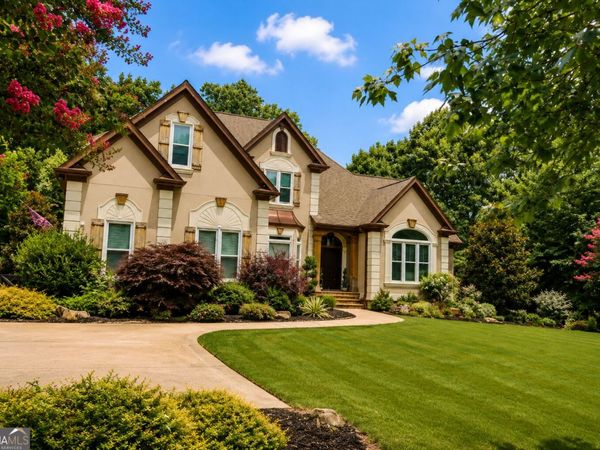 915 Champions Fairway Drive, Alpharetta, GA 30004