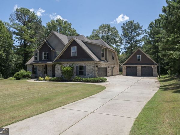155 Chantilly Lane, Fayetteville, GA 30215