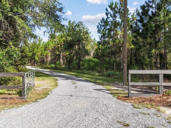 321 Thomas Street, Odum, GA 31555