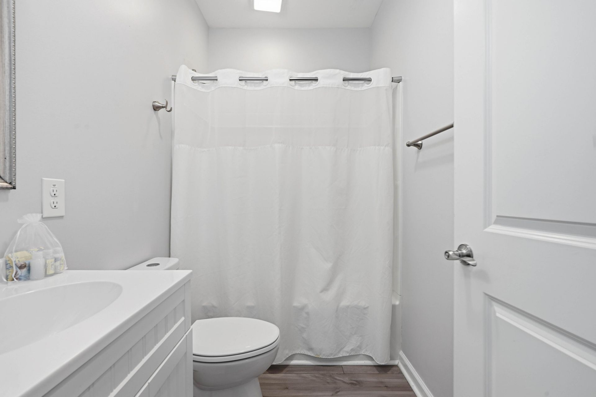 5748 Pilgrim Avenue Photo 32