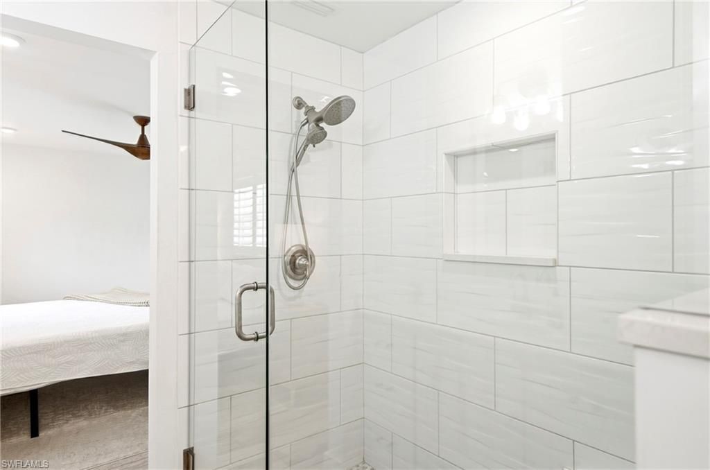 16 Sunview Blvd, Fort Myers Beach, FL 33931 Photo