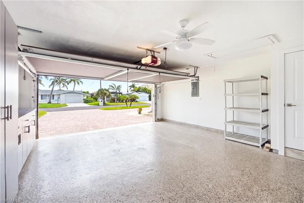 16 Sunview Blvd, Fort Myers Beach, FL 33931 Photo