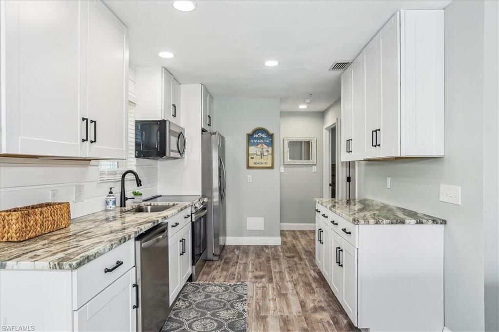 7476 Sunset Harbor Dr, Unit 414, Navarre, FL 32566 Photo