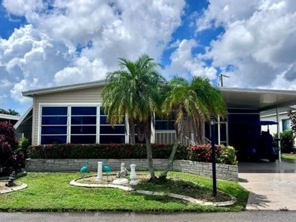 5526 Miles Standish LN , NORTH FORT MYERS, FL 33917