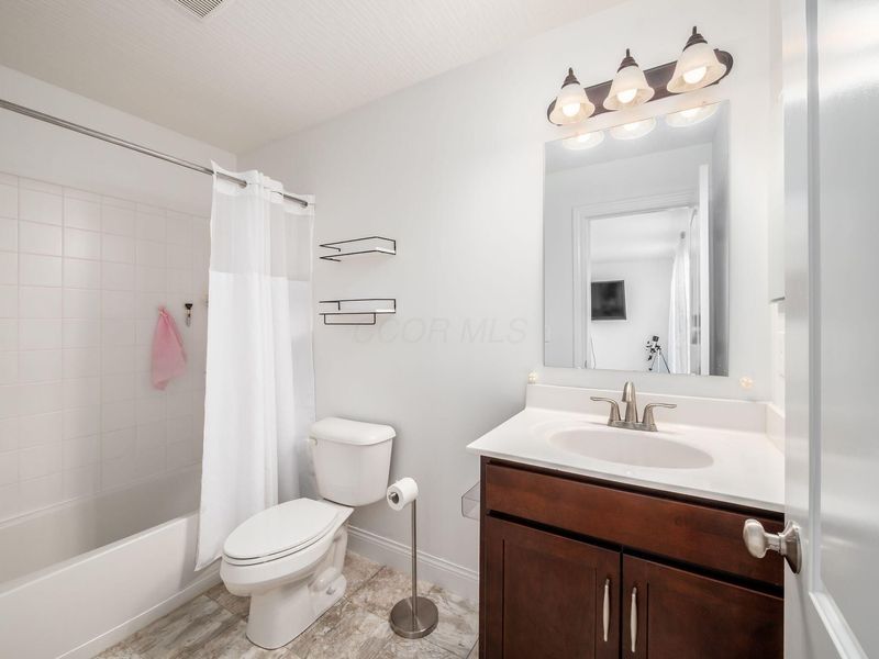 840 Clear Brook Lane, Delaware, OH 43015 Photo 41