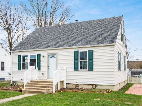 1001 Davis Avenue , Newark, OH 43055