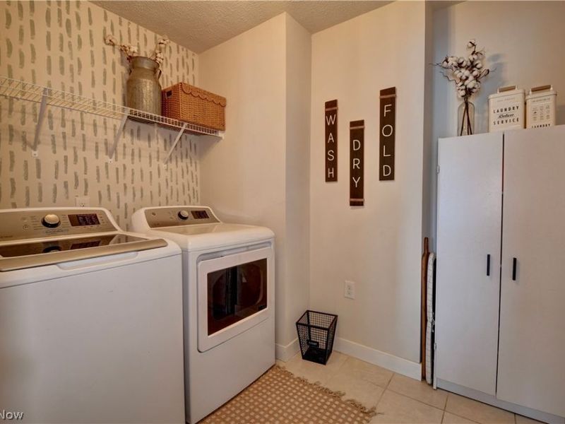 6960 Gauntlet Street SW, Massillon, OH 44646 Photo 18