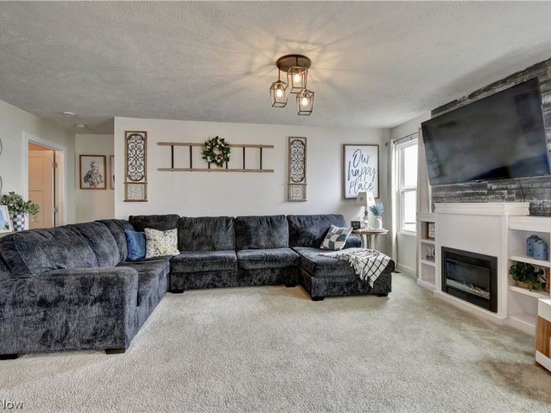 6960 Gauntlet Street SW, Massillon, OH 44646 Photo 9