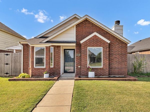 1006 SW 22nd Street, Moore, OK 73160