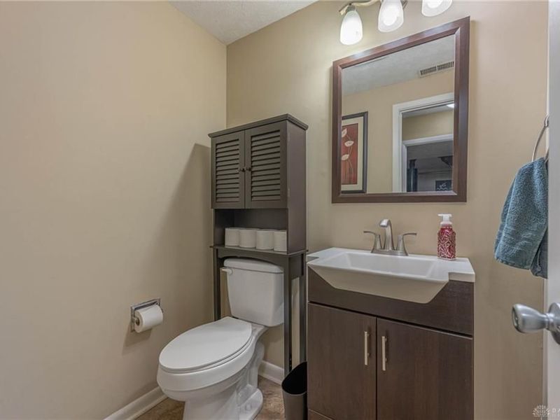 719 N Lindsey Avenue, Miamisburg, OH 45342 Photo 21