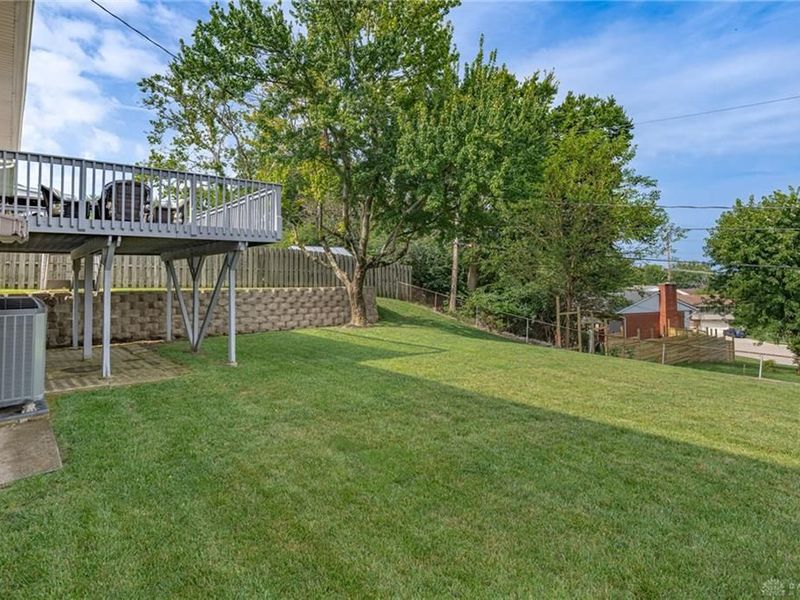 719 N Lindsey Avenue, Miamisburg, OH 45342 Photo 28