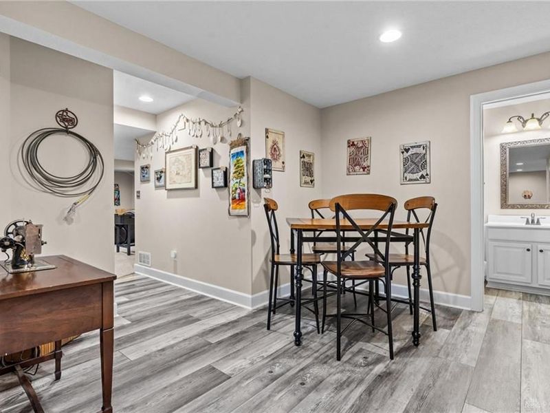 9382 Oak Brook Drive, Clearcreek Township, OH 45458 Photo 58