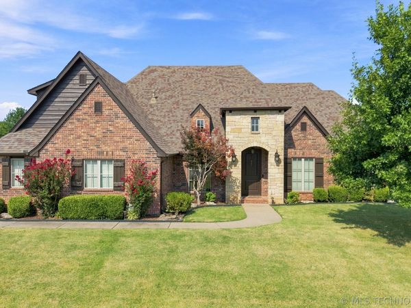6994 N 195th East Avenue, Owasso, OK 74055