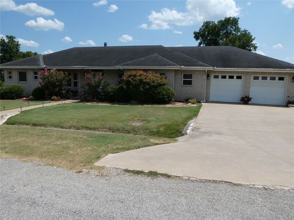 18 Aberdeen Drive, Burneyville, OK 73430