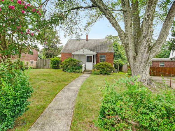 2926 IRVINGTON ROAD, FALLS CHURCH, VA 22042