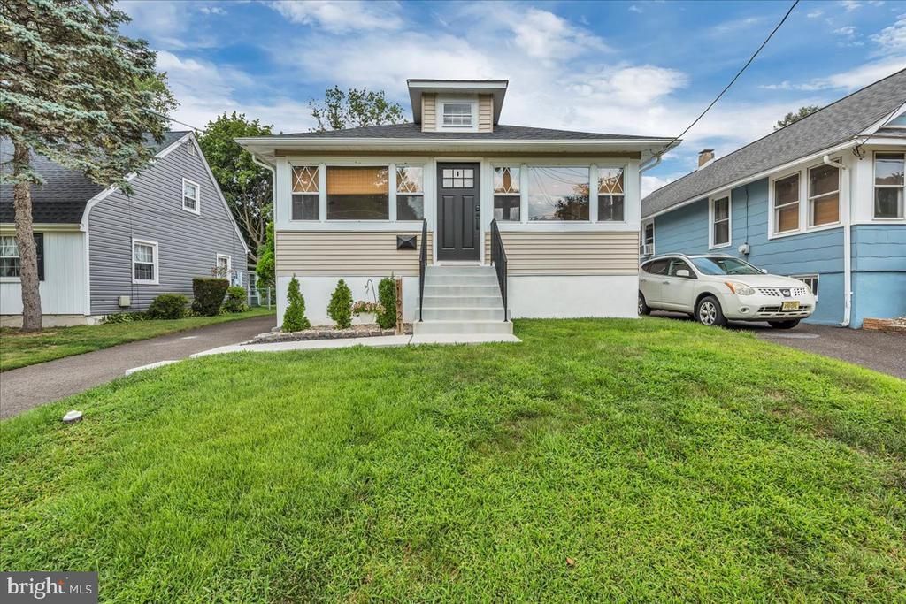 1921 Maple Avenue, Haddon Heights, NJ 08035 Main Photo