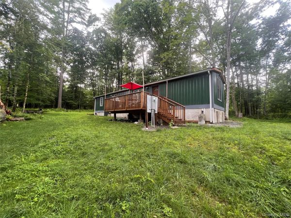 101 Lake Country Lane , Narrowsburg, NY 12764