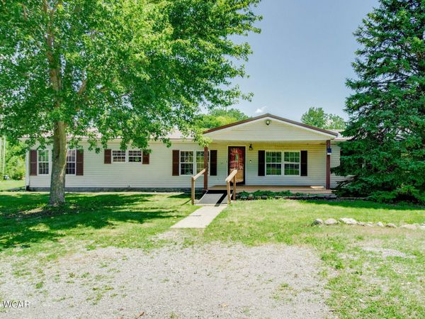 1725 S Cool Road, Lima, OH 45806