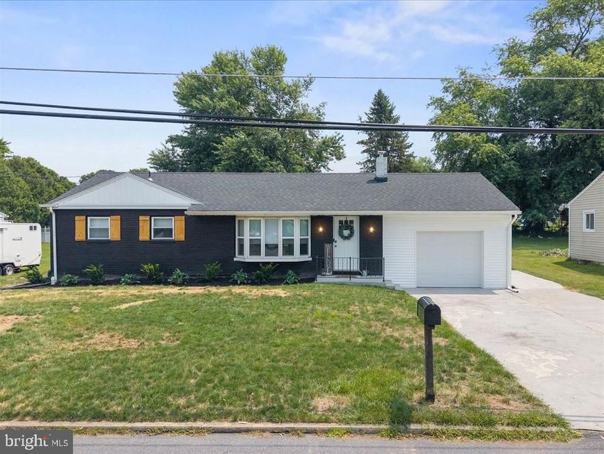 7 Ronald Road, Mechanicsburg, PA 17050 Main Photo