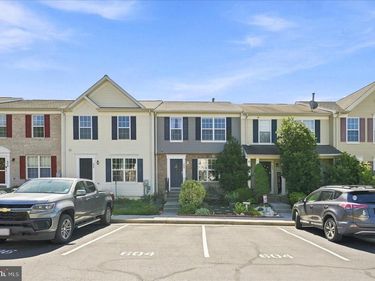 604 FRONTIER FORT LANE, STRASBURG, VA 22657