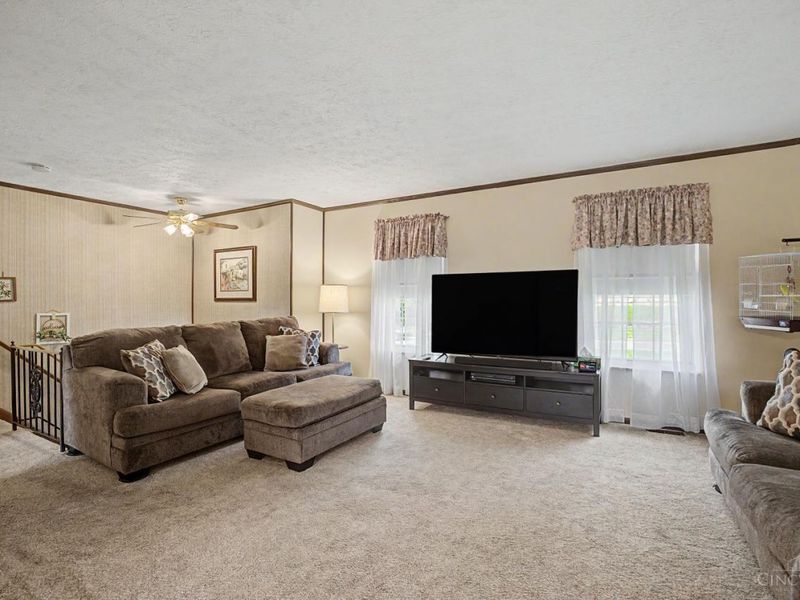 1711 8 Mile Road, Anderson Township, OH 45255 Photo 11
