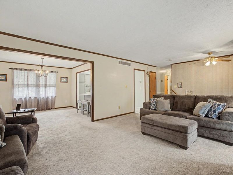 1711 8 Mile Road, Anderson Township, OH 45255 Photo 12