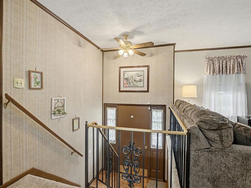1711 8 Mile Road, Anderson Township, OH 45255 Photo 8