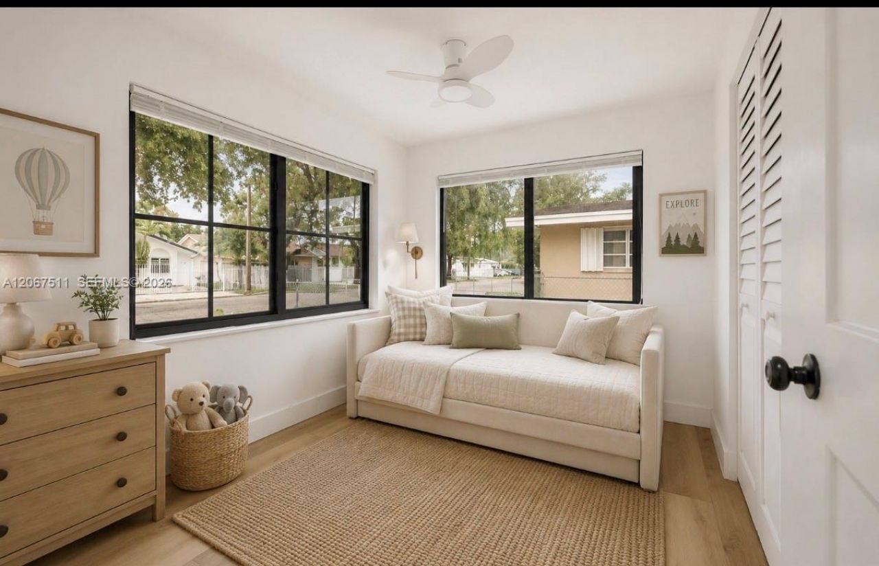220 SW 32nd Ave, Unit FRONT, Miami, FL 33135 Photo