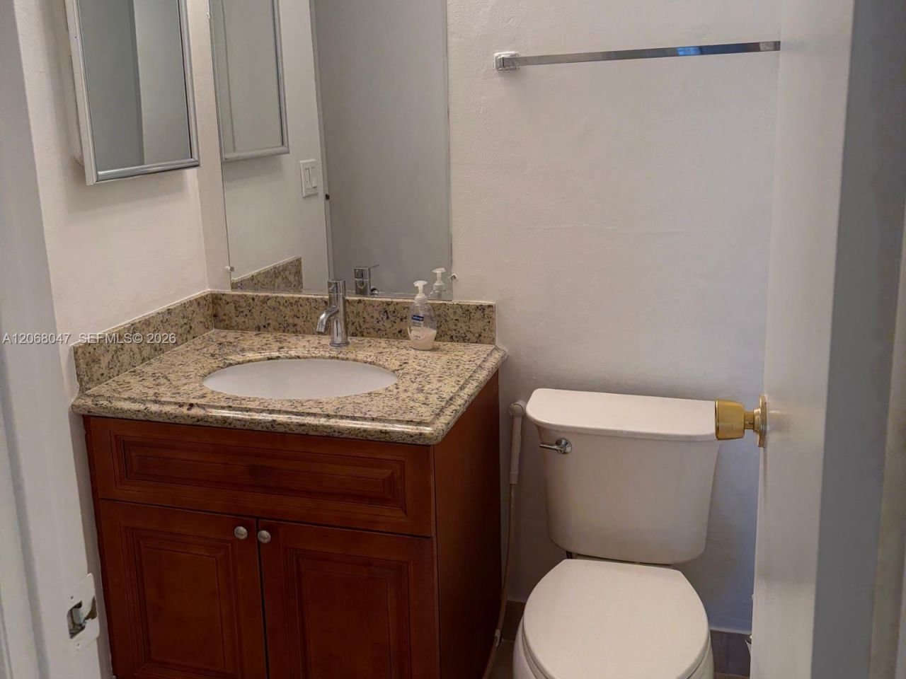 20500 W Country Club Dr, Unit 517, Aventura, FL 33180 Photo