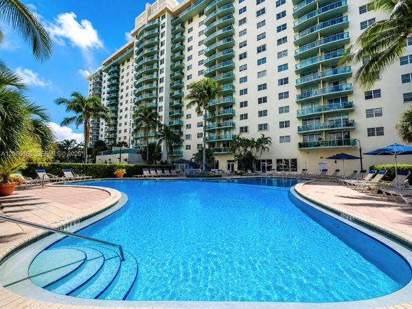 19390 Collins Ave , Unit 1210, Sunny Isles Beach, FL 33160