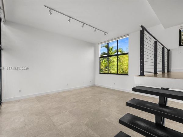 225 E Enid Dr, Unit 44, Key Biscayne, FL 33149