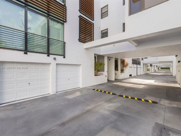 225 E Enid Dr , Unit 44, Key Biscayne, FL 33149