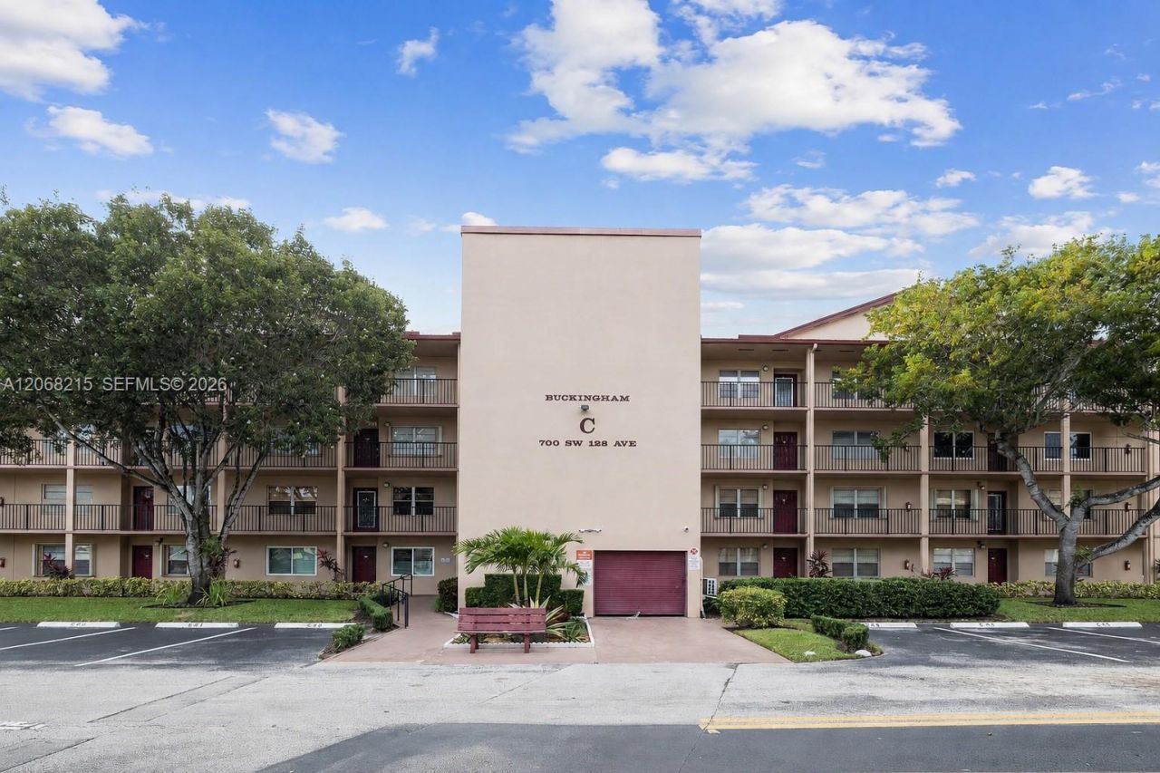 700 SW 128th Ave , Unit 209C, Pembroke Pines, FL 33027 Photo