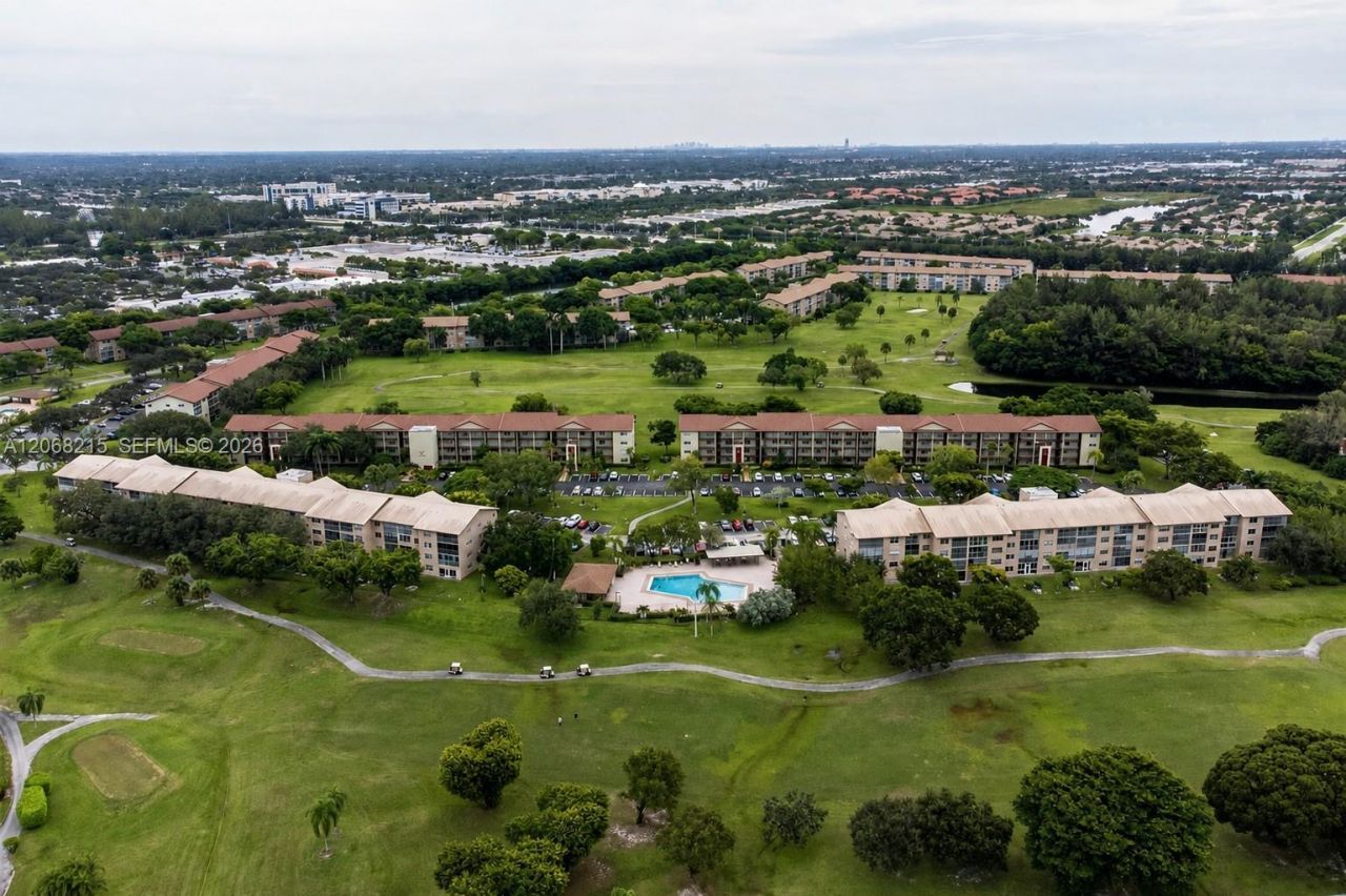 700 SW 128th Ave , Unit 209C, Pembroke Pines, FL 33027 Photo